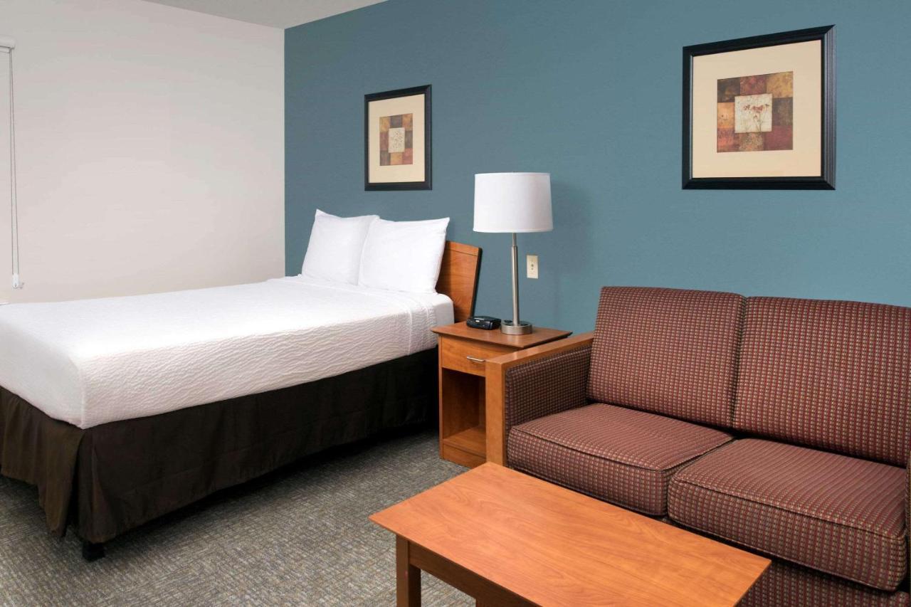 Woodspring Suites Gainesville I-75 Exterior photo