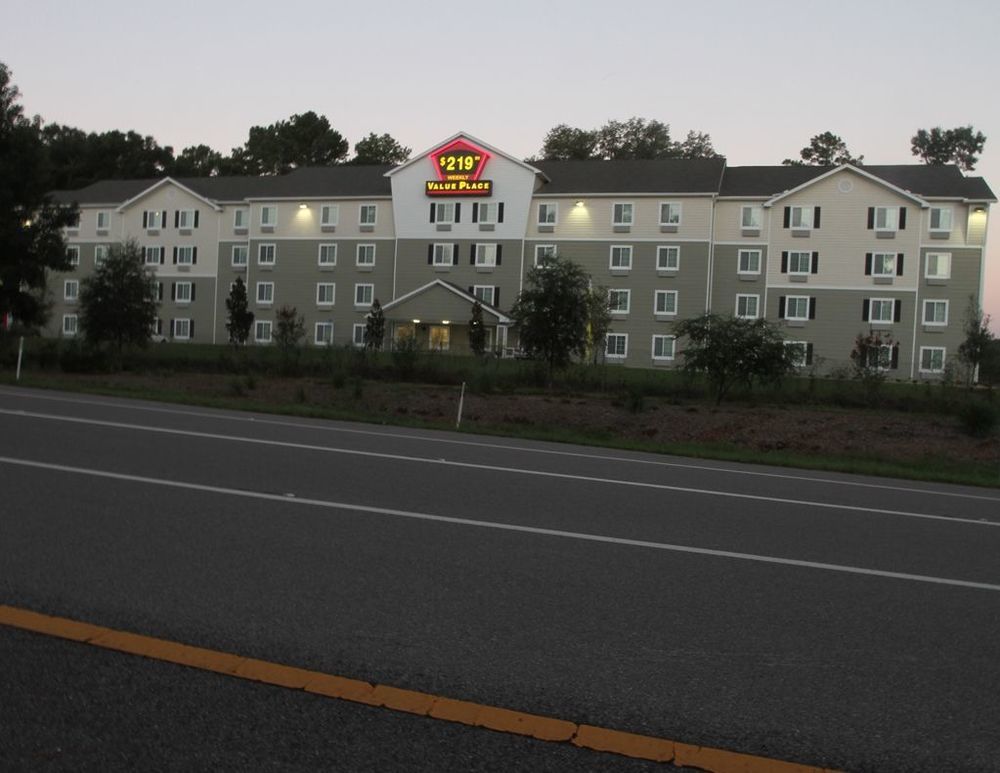 Woodspring Suites Gainesville I-75 Exterior photo