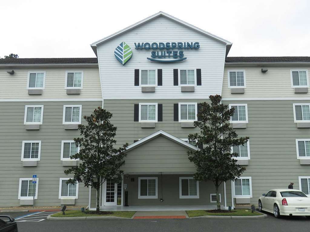 Woodspring Suites Gainesville I-75 Exterior photo