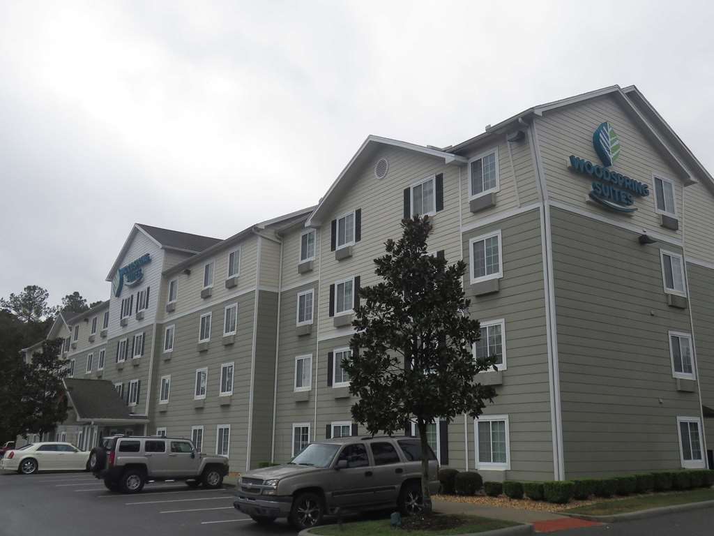 Woodspring Suites Gainesville I-75 Exterior photo