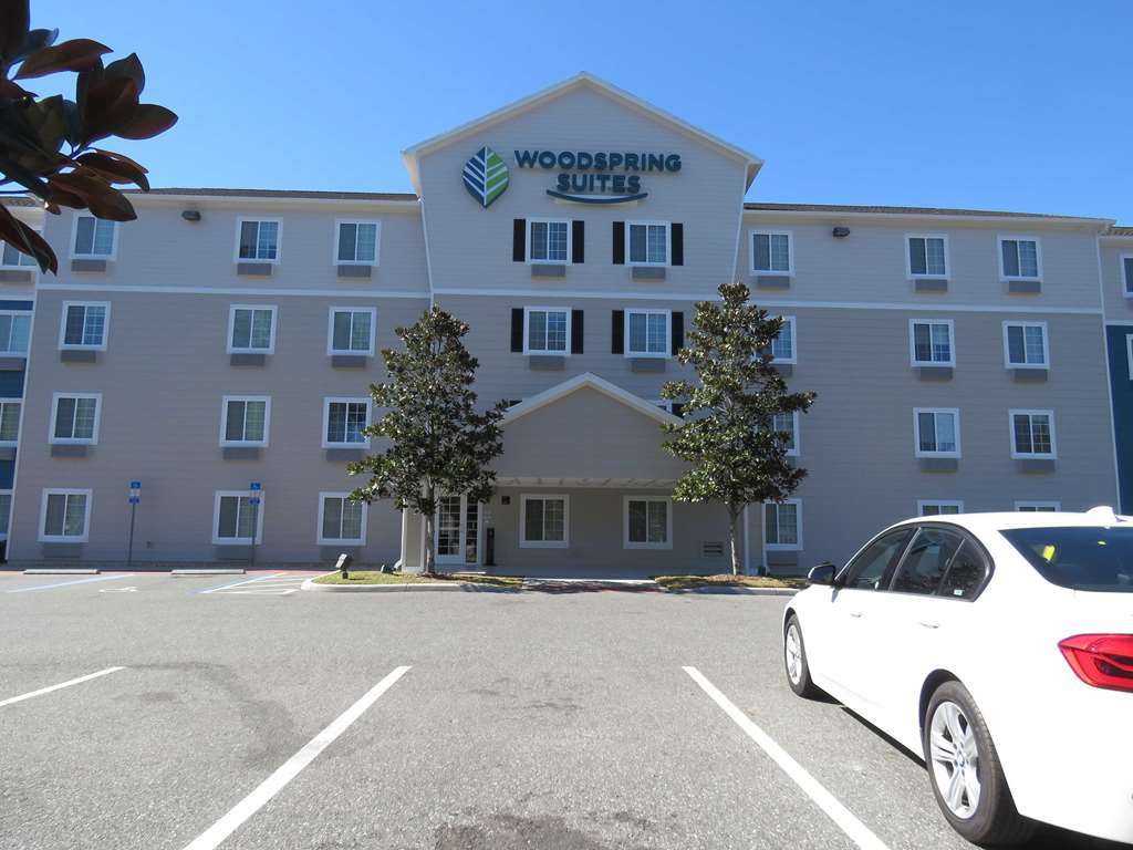 Woodspring Suites Gainesville I-75 Exterior photo